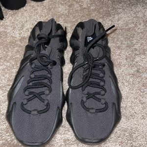 adidas Yeezy 450
Dark Slate